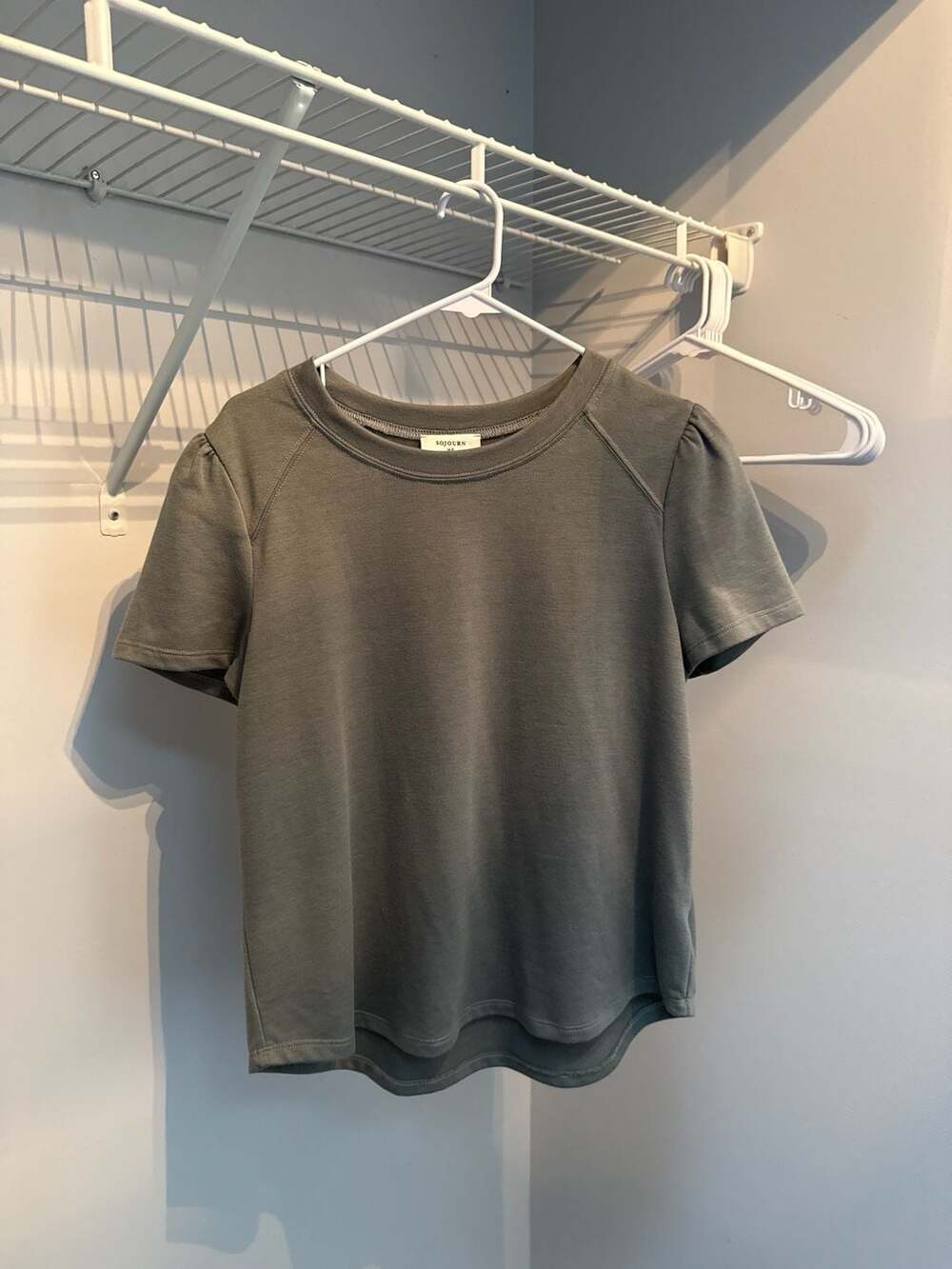 Sojourn Puff Sleeve Raglan Knit Top Size MP